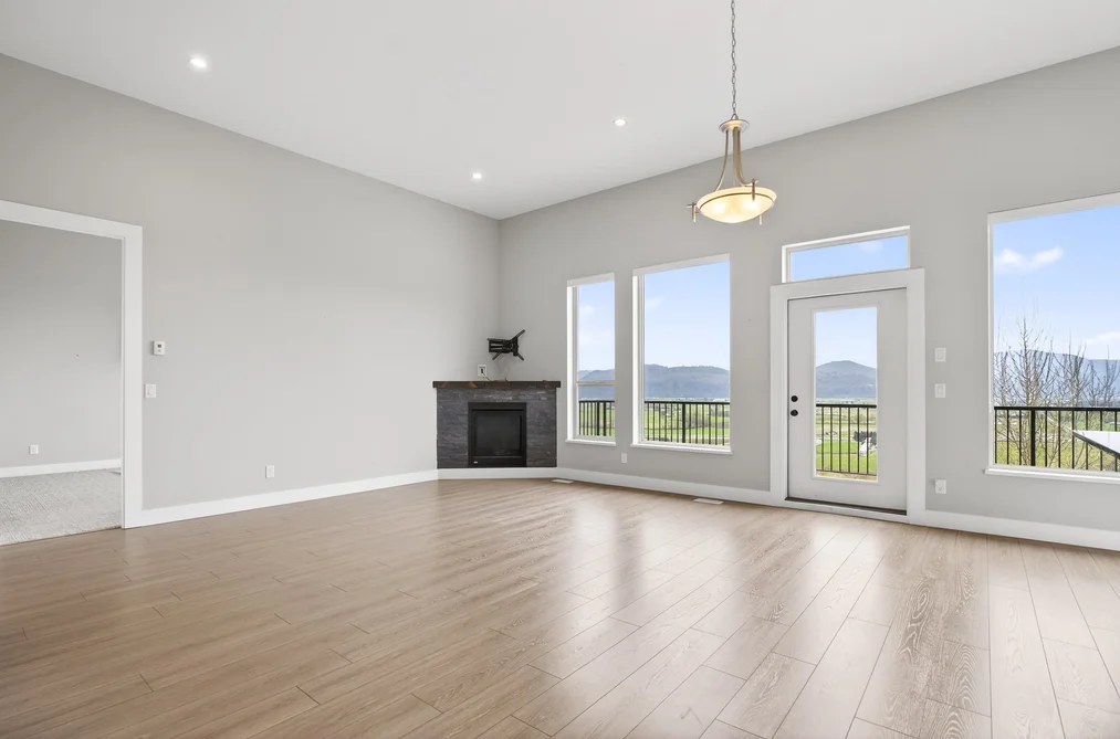 36390 EPWORTH COURT, Abbotsford BC V3G 0B2, Abbotsford BC — Residential for Sale - Photo 4