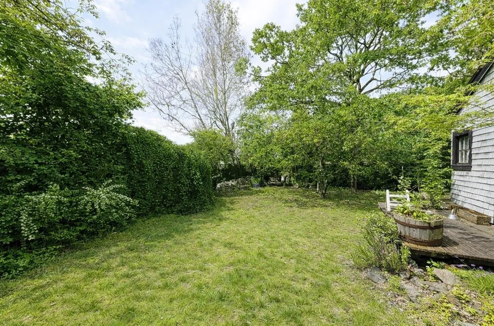 364 E 14TH STREET, North Vancouver BC V7L 2N6, North Vancouver BC — Land for Sale - Photo 4