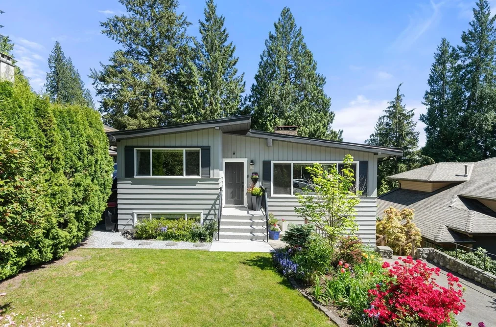 House for sale at 3642 Sykes Road North Vancouver British Columbia - MLS: R3120435