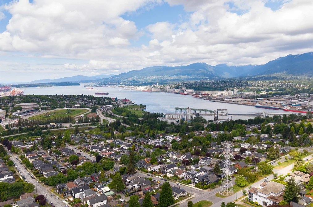 1 3645 DUNDAS STREET, Vancouver BC V5K 1S3, Vancouver BC — Residential for Sale - Photo 3