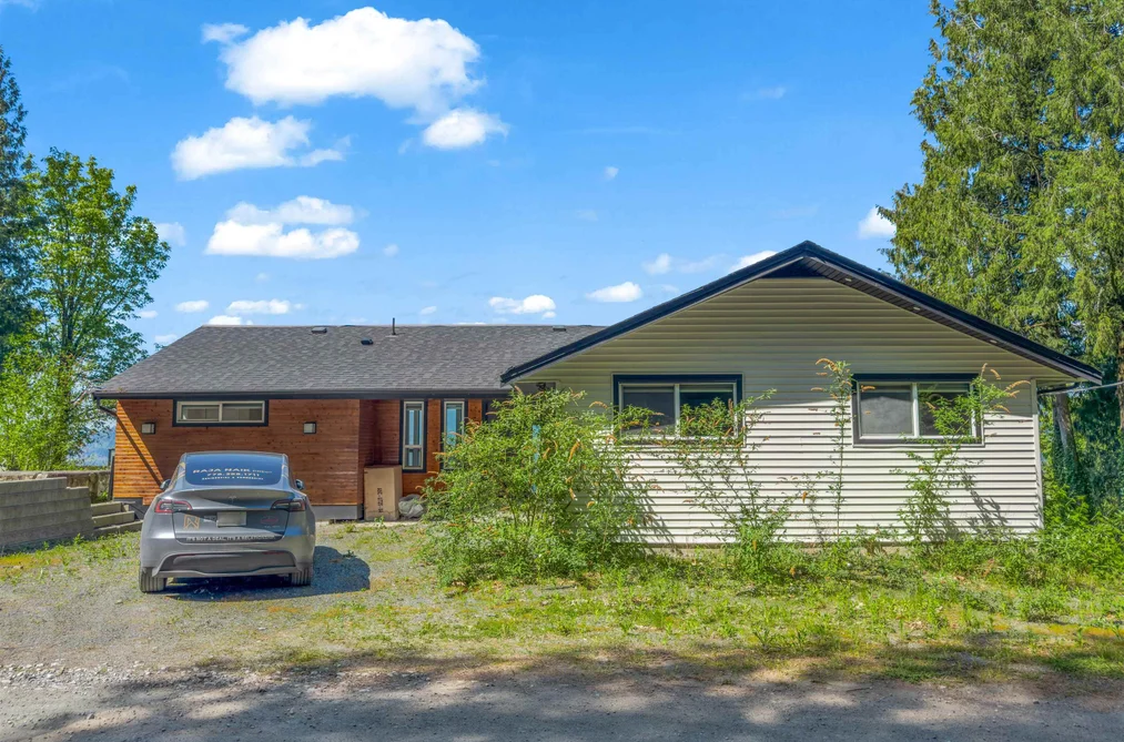 36566 SUMAS MOUNTAIN ROAD, Abbotsford BC V3G 1R9, Abbotsford BC — Residential for Sale - Photo 4