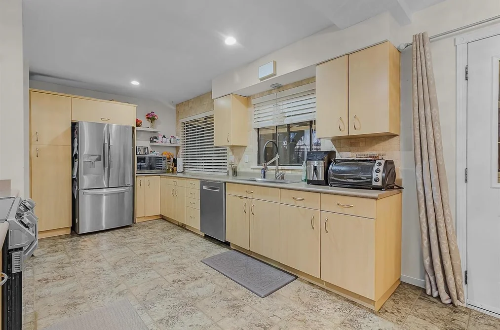 3657 PERTH STREET, Abbotsford BC V2S 7A7, Abbotsford BC — Residential for Sale - Photo 7