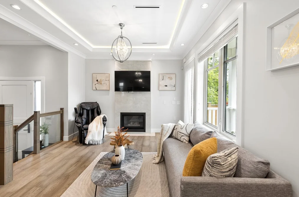Duplex for sale at 3666 W 6th Avenue Vancouver British Columbia - MLS: R3152074