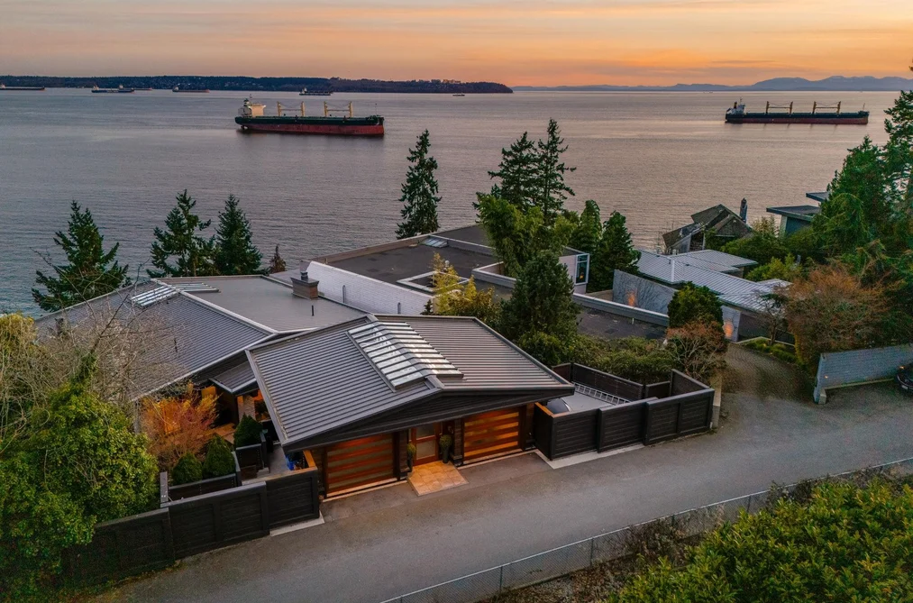House for sale at 3673 Sunset Lane West Vancouver British Columbia - MLS: R3107349