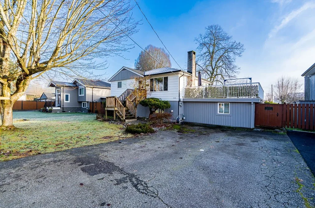 3676 INVERNESS STREET, Port Coquitlam BC V3B 3B4, Port Coquitlam BC — Residential for Sale - Photo 2