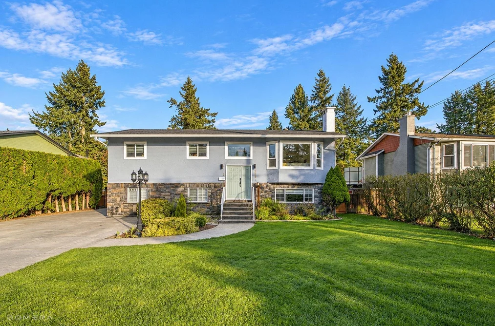 3684 197 Street, Langley, BC - House for Sale - Photo 2 of 40 3684 197 Street, Langley, BC - House for Sale - Photo 2 of 40