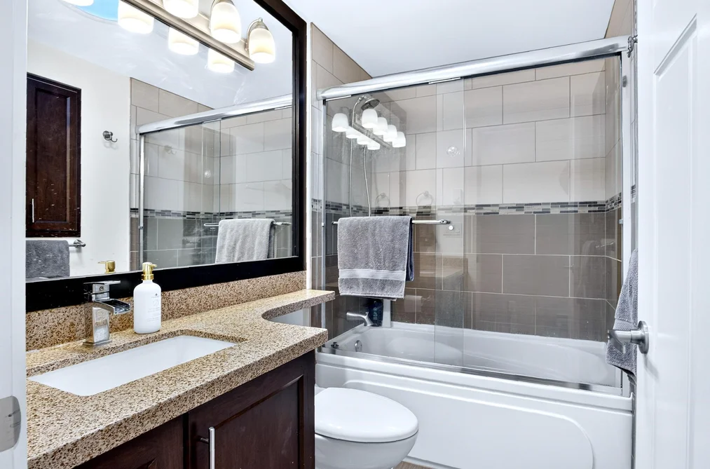 369 MUNDY STREET, Coquitlam BC V3K 5M7, Coquitlam BC — Residential for Sale — Photo 10 of 40
