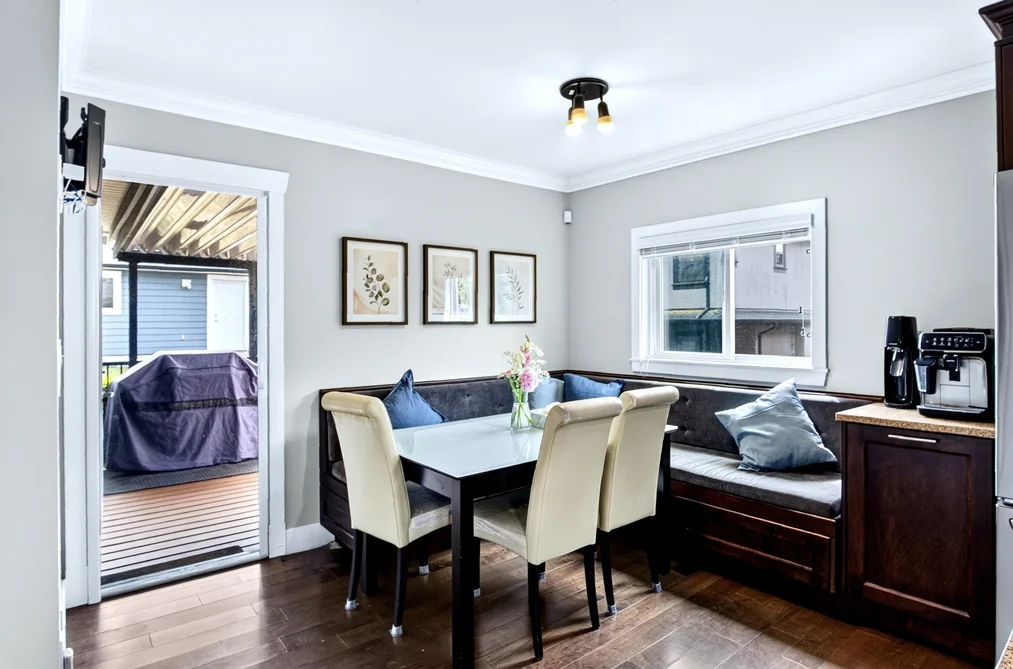 369 MUNDY STREET, Coquitlam BC V3K 5M7, Coquitlam BC — Residential for Sale - Photo 2