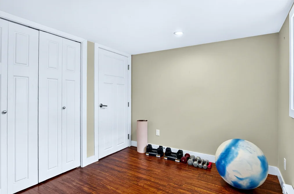 369 MUNDY STREET, Coquitlam BC V3K 5M7, Coquitlam BC — Residential for Sale — Photo 37 of 40