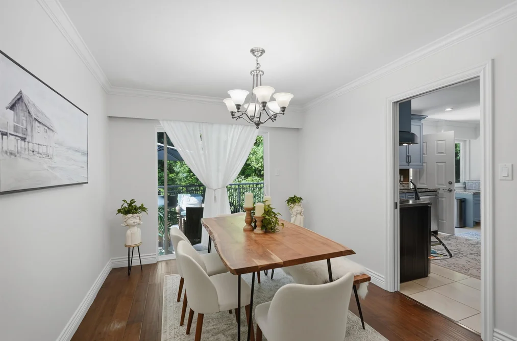 3693 REGENT AVENUE, North Vancouver BC V7N 2C3, North Vancouver BC — Residential for Sale — Photo 11 of 40