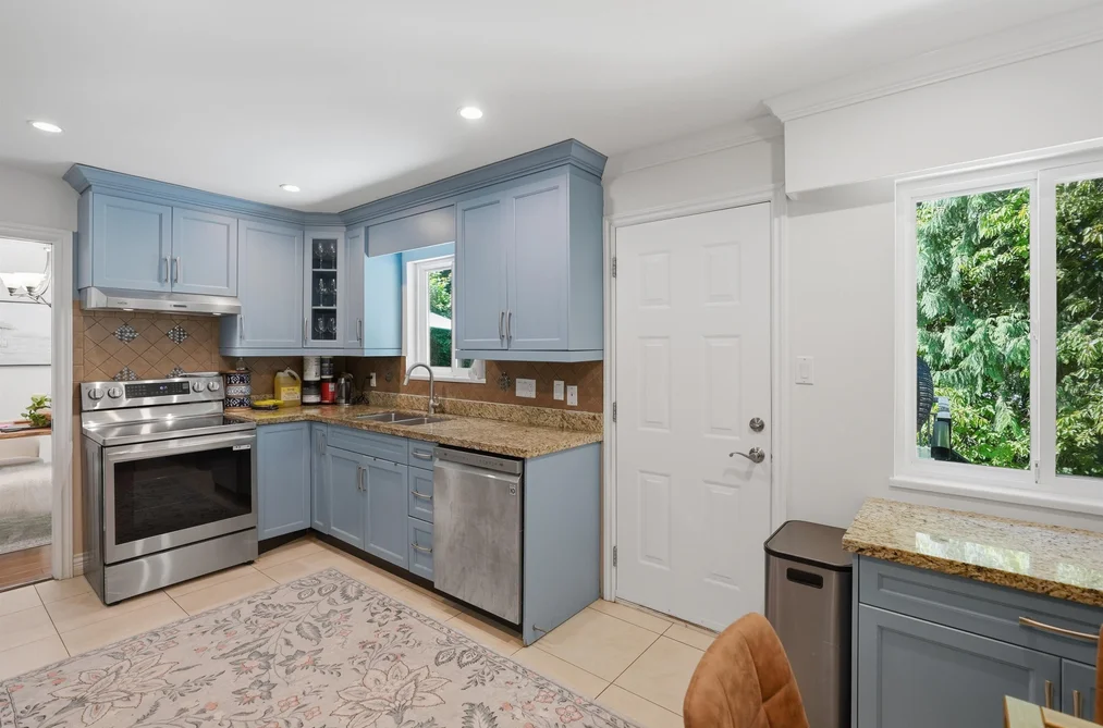3693 REGENT AVENUE, North Vancouver BC V7N 2C3, North Vancouver BC — Residential for Sale — Photo 14 of 40