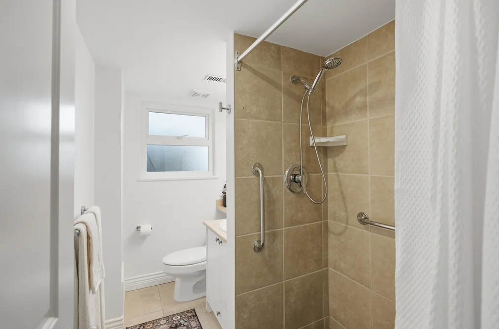3693 REGENT AVENUE, North Vancouver BC V7N 2C3, North Vancouver BC — Residential for Sale — Photo 34 of 40