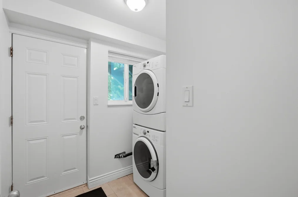 3693 REGENT AVENUE, North Vancouver BC V7N 2C3, North Vancouver BC — Residential for Sale — Photo 35 of 40