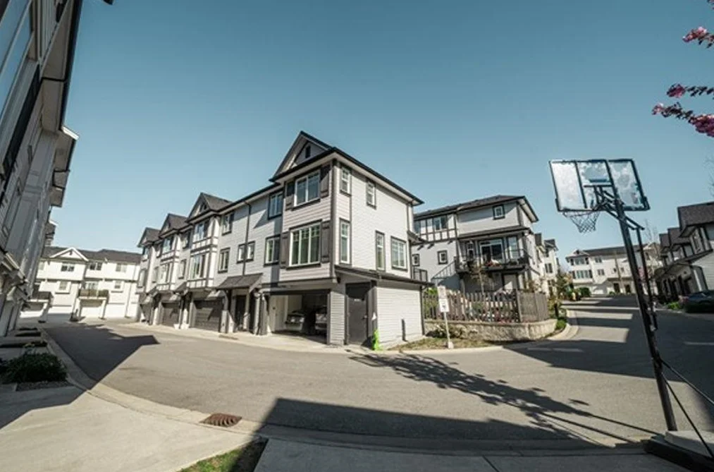 37 11272 240 STREET, Maple Ridge BC V2W 0J8, Maple Ridge BC — Residential for Sale - Photo 2
