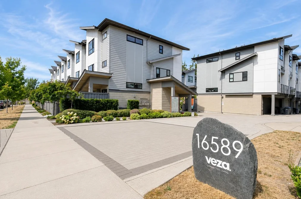 Townhouse for sale at 37 16589 25 Avenue Surrey British Columbia - MLS: R3160678