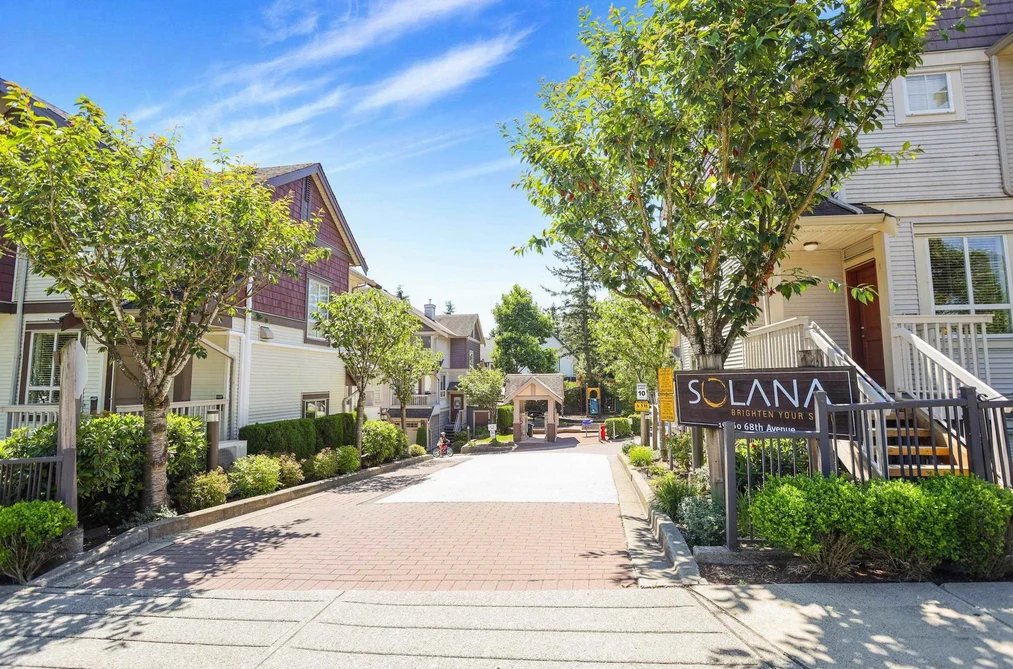 Townhouse for sale at 37 19560 68 Avenue Surrey British Columbia - MLS: R3130870