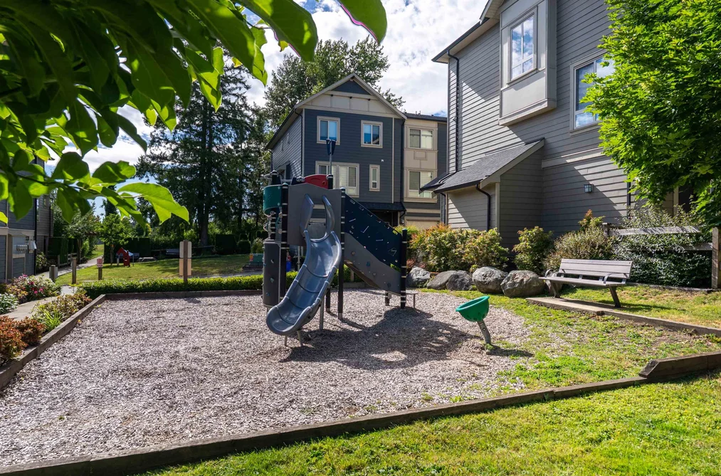 37 19913 70 AVENUE, Langley BC V2Y 0S9, Langley BC — Residential for Sale — Photo 27 of 37