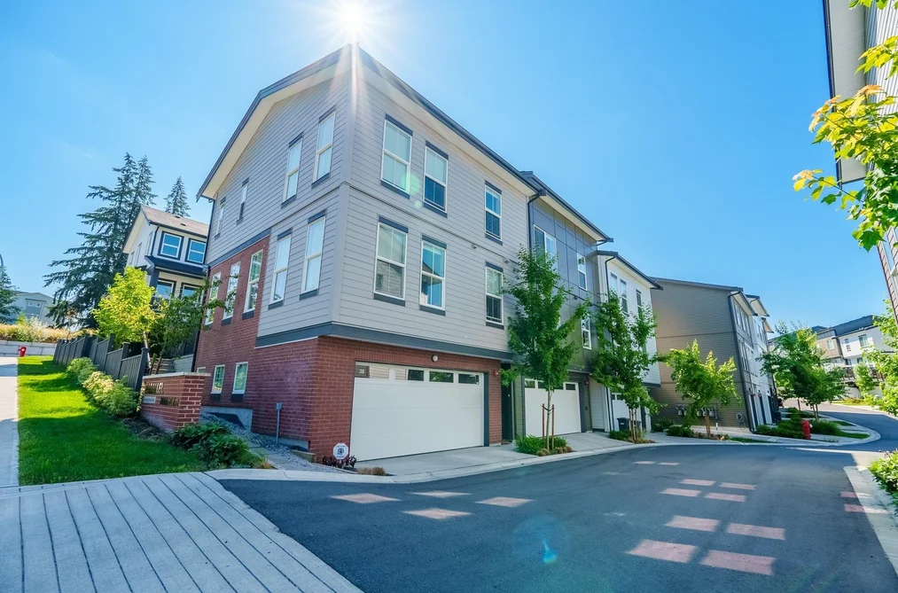 37 20246 81 AVENUE, Langley BC V2Y 3T3, Langley BC — Residential for Sale - Photo 2