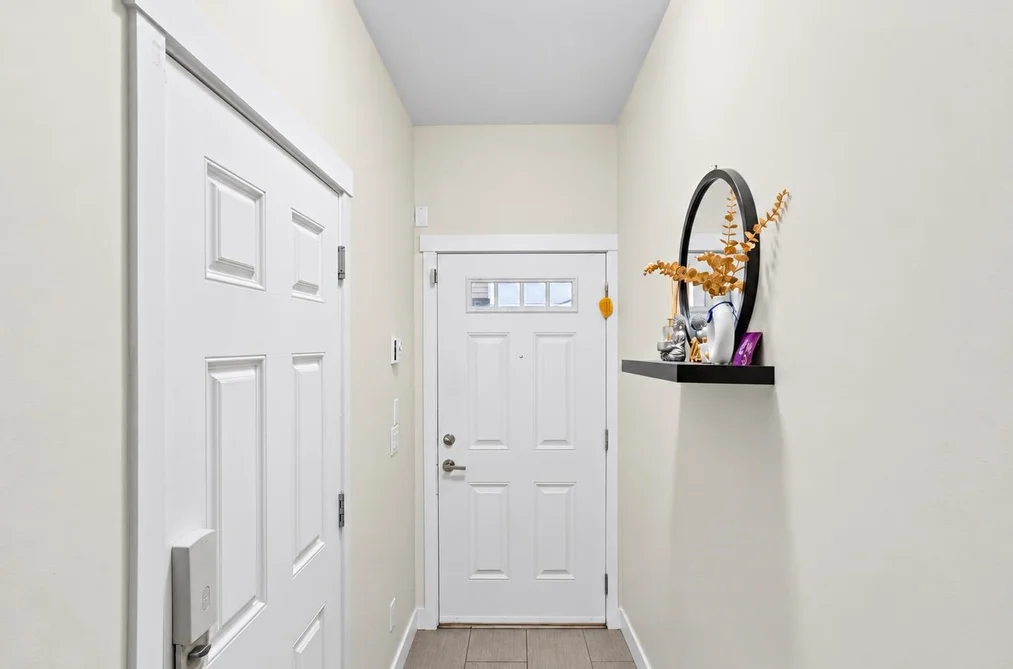 37-2955 156 Street, Surrey, BC - Townhouse for Sale - Photo 7 of 32