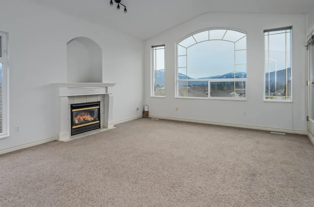 37 47470 CHARTWELL DRIVE, Chilliwack BC V2P 8A2, Chilliwack BC — Residential for Sale - Photo 2
