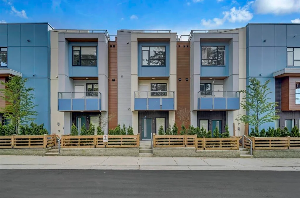 Townhouse for sale at 37 5858 132 Street Surrey British Columbia - MLS: R3097686