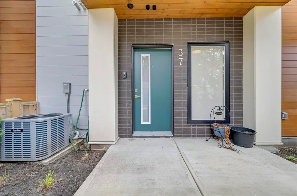 37 5858 132 STREET, Surrey BC V3X 1N1, Surrey BC — Residential for Sale - Photo 2