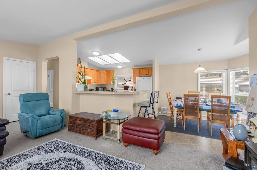 37 6035 VEDDER ROAD, Chilliwack BC V2R 1E5, Chilliwack BC — Residential for Sale - Photo 4