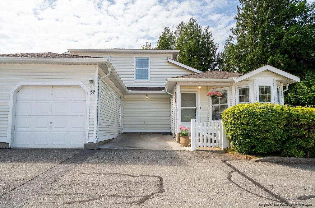 Townhouse for sale at 37 6537 138 Street Surrey British Columbia - MLS: R3087299