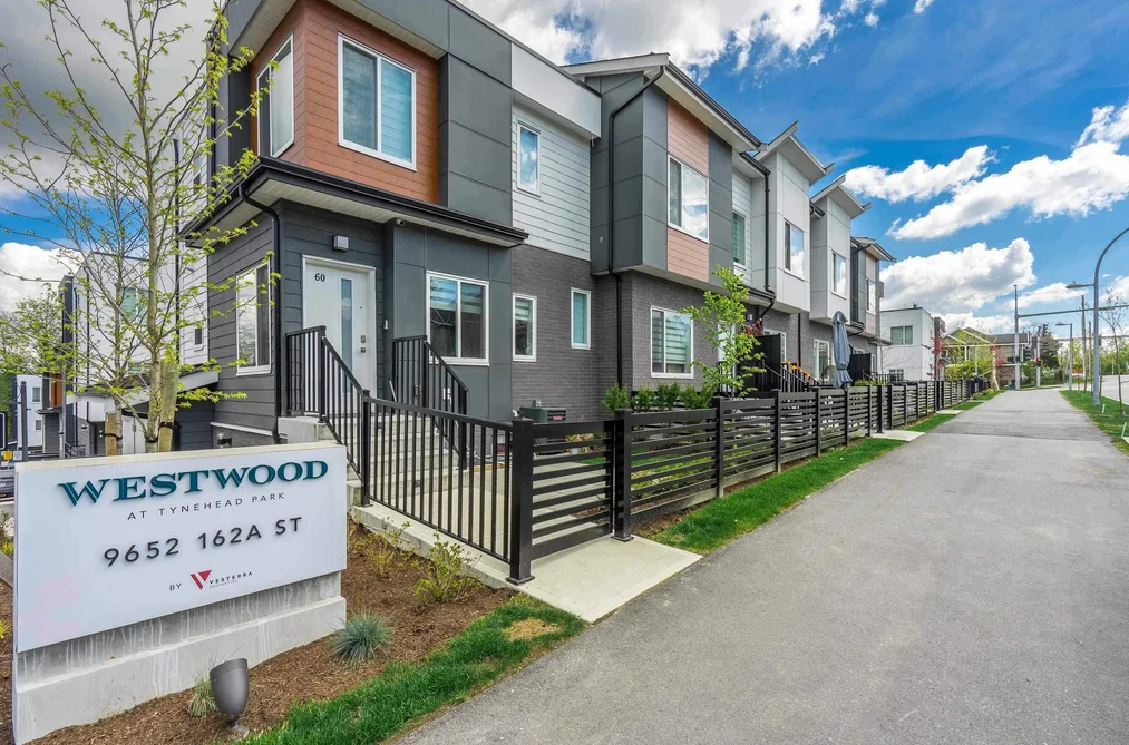 Townhouse for sale at 37 9652 162a Street Surrey British Columbia - MLS: R3086700