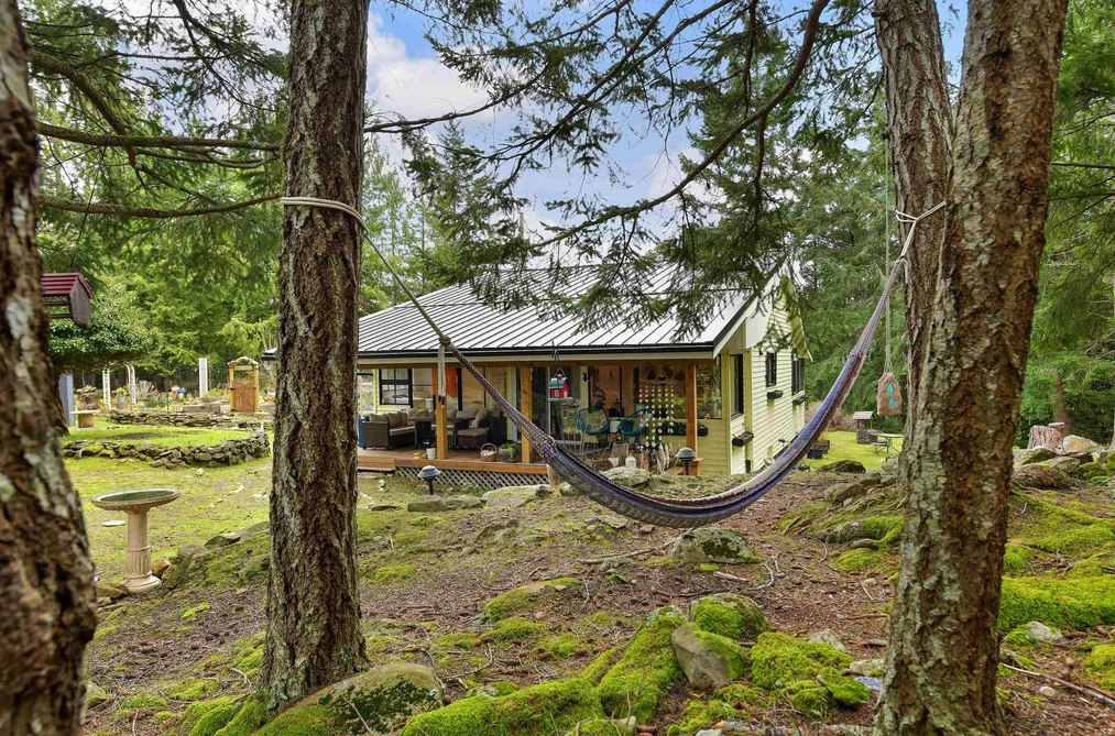 370 CAMPBELL BAY ROAD, Mayne Island BC V0N 2J1, Mayne Island BC — Residential for Sale - Photo 3