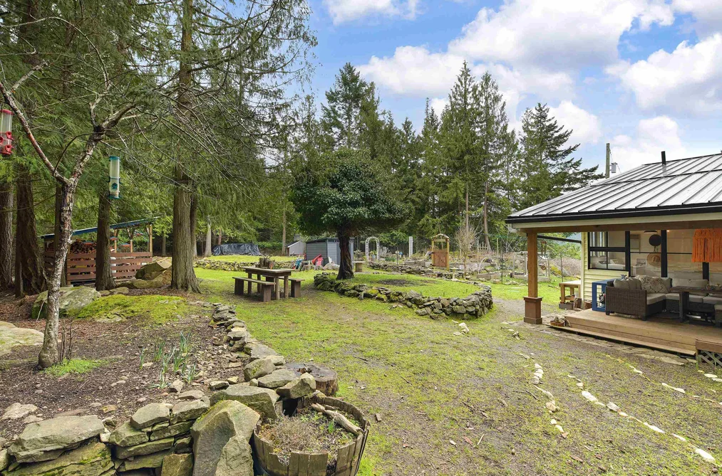370 CAMPBELL BAY ROAD, Mayne Island BC V0N 2J1, Mayne Island BC — Residential for Sale - Photo 4