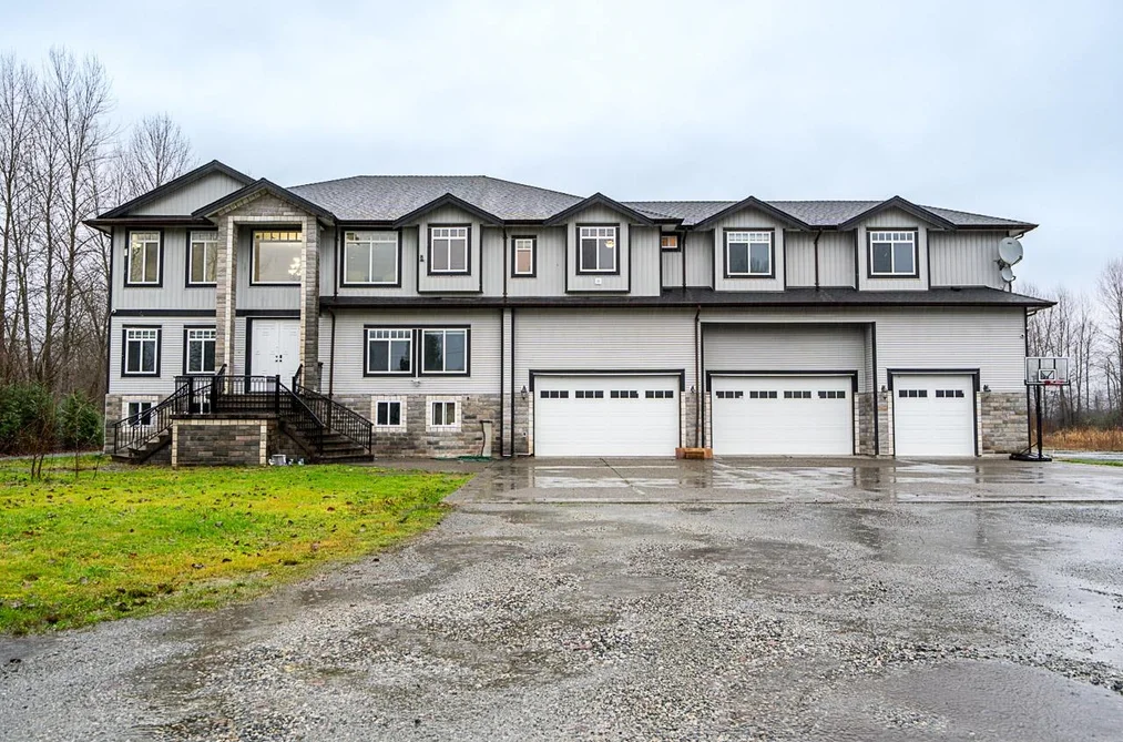 3701 LINCOLN AVENUE, Coquitlam BC V3E 3H8, Coquitlam BC — Residential for Sale - Photo 2