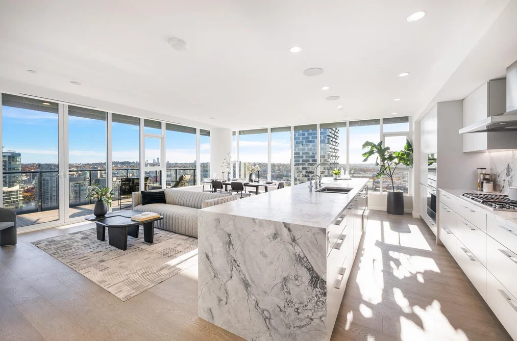 1335 Howe St Unit 3703, Vancouver, BC - MLS: R3178520