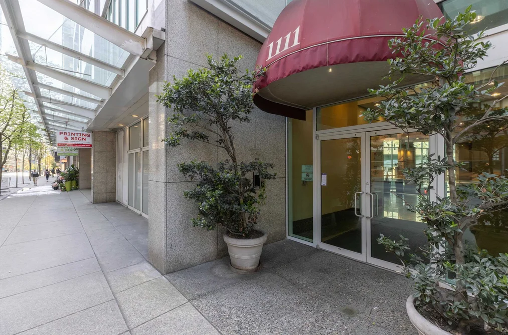 3705 1111 W PENDER STREET, Vancouver BC V6E 2P4, Vancouver BC — Residential for Sale - Photo 2