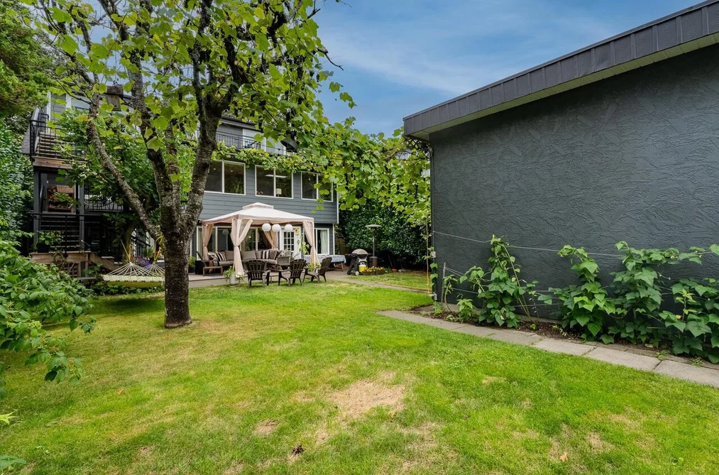 3706 W King Edward Avenue, Vancouver, BC - MLS: R3162680 - Photo 38 3706 W King Edward Avenue, Vancouver, BC - MLS: R3162680 - Photo 38