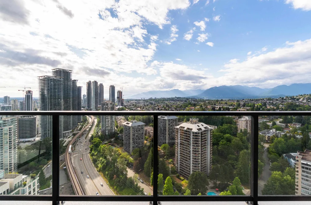 3707 2135 SPRINGER AVENUE, Burnaby BC V5B 0C1, Burnaby BC — Residential for Sale — Photo 7 of 36