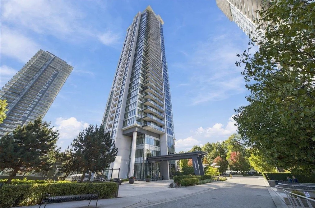Condo for sale at 3708 4900 Lennox Lane Burnaby British Columbia - MLS: R3168616