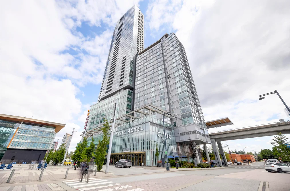 Condo for sale at 3709 13495 Central Avenue Surrey British Columbia - MLS: R3154348