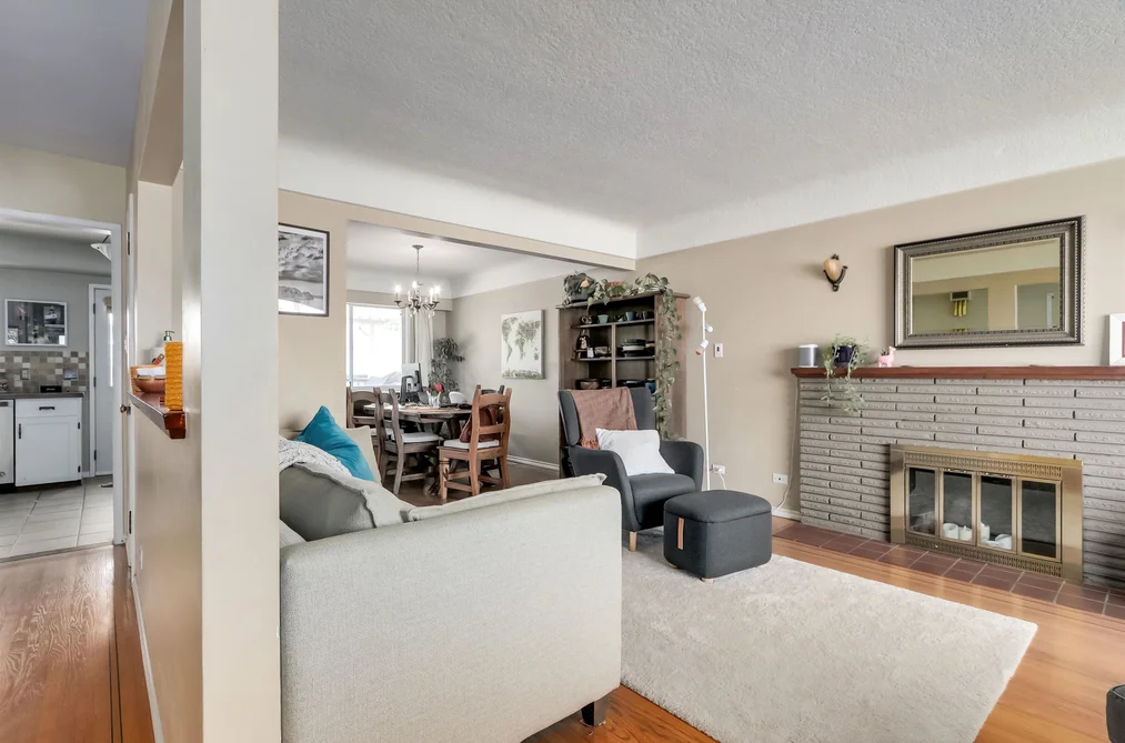 3712 FIR STREET, Burnaby BC V5G 2A5, Burnaby BC — Residential for Sale - Photo 2