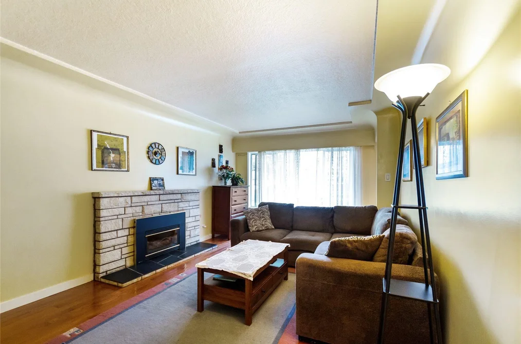 3713 KINCAID STREET, Burnaby BC V5G 1V4, Burnaby BC — Residential for Sale - Photo 3