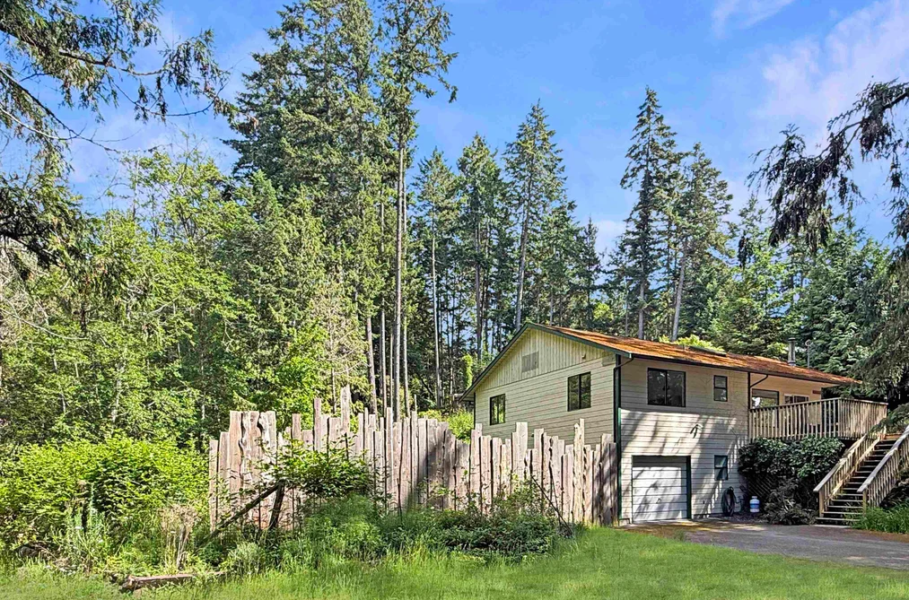37150 SCHOONER WAY, Pender Island BC V0N 2M2, Pender Island BC — Residential for Sale - Photo 2