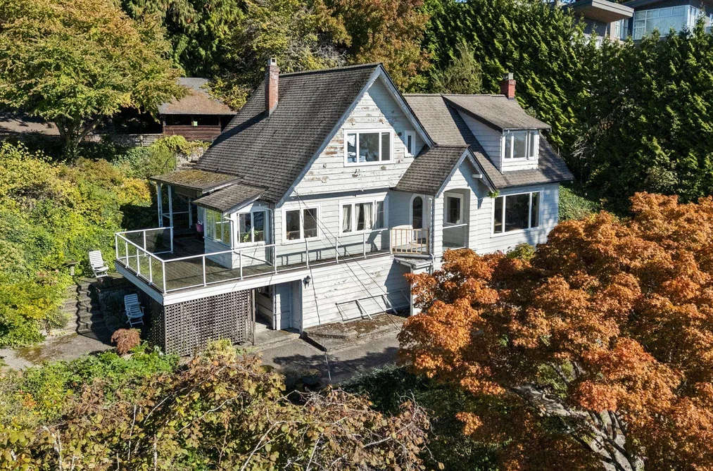 3721 SUNSET LANE, West Vancouver BC V7V 1N3, West Vancouver BC — Residential for Sale - Photo 4