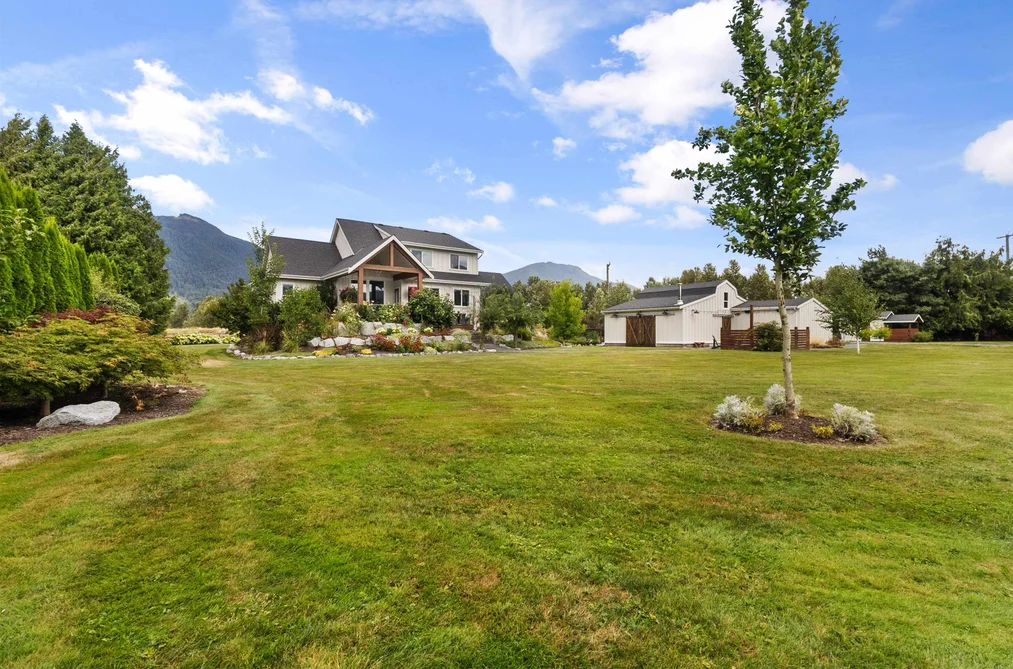 37225 MCKAMIE ROAD, Mission BC V2V 0N2, Mission BC — Residential for Sale - Photo 3
