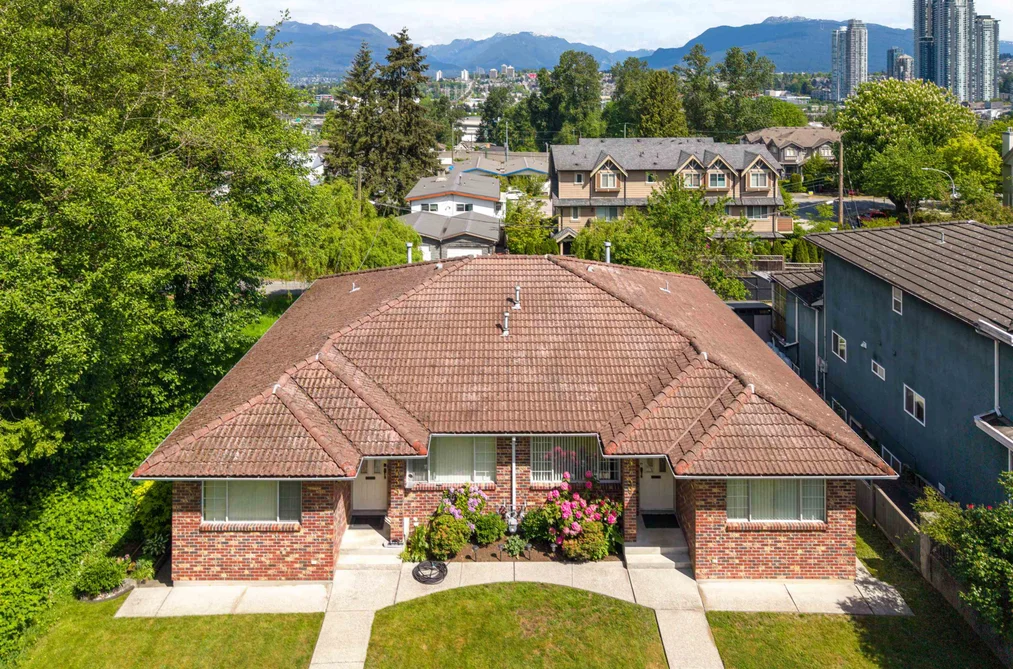 3735-39 DOMINION STREET, Burnaby BC V5G 1B8, Burnaby BC — Residential Income for Sale - Photo 2