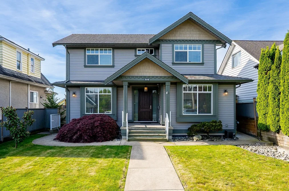 House for sale at 374 Simpson Street New Westminster British Columbia - MLS: R3120528