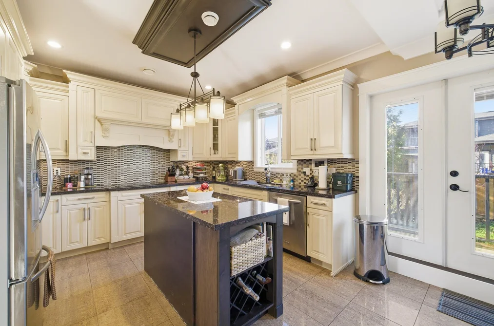 3741 DUNDONALD AVENUE, Burnaby BC V5G 3N6, Burnaby BC — Residential for Sale - Photo 7