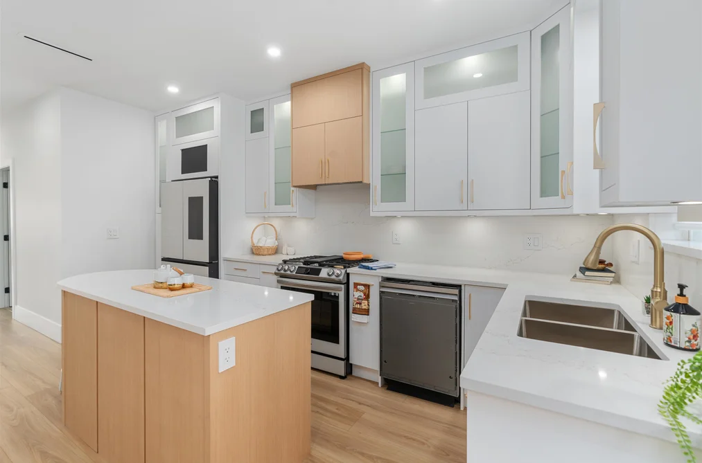 3749 UNION STREET, Burnaby BC V5C 2W2, Burnaby BC — Residential for Sale - Photo 6