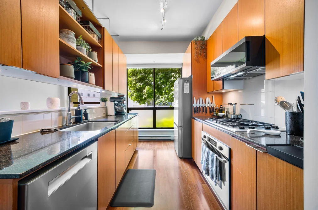 3750 COMMERCIAL STREET, Vancouver BC V5N 4G2, Vancouver BC — Residential for Sale - Photo 3