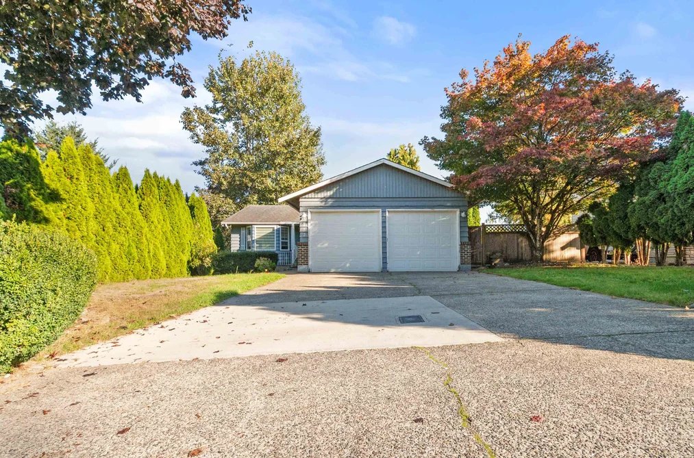 3752 Harwood Cres, Abbotsford, BC - MLS: R3171817