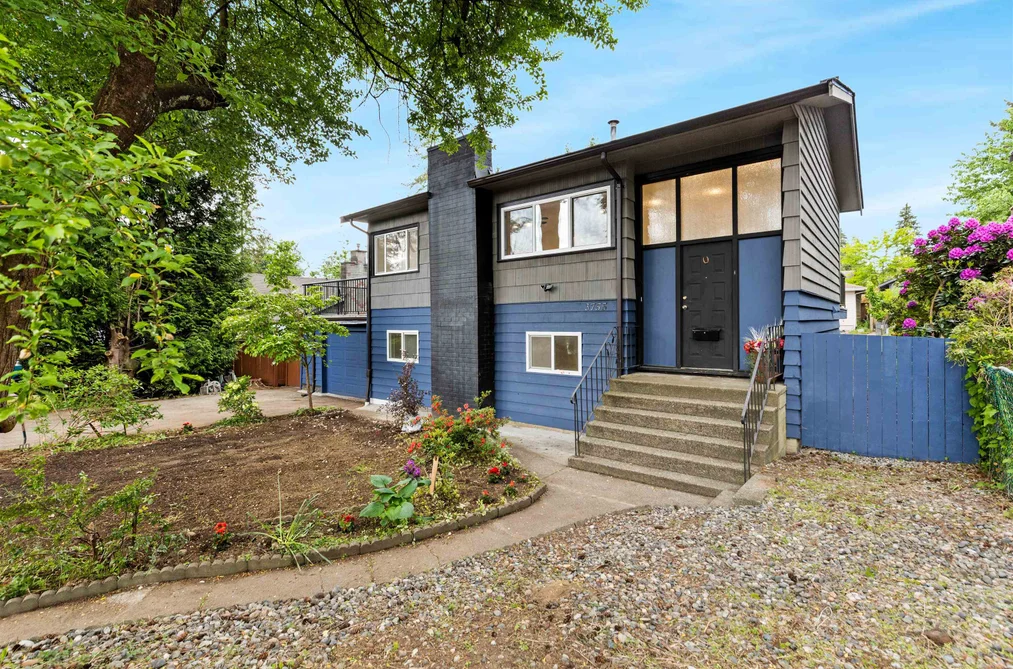 3755 COAST MERIDIAN ROAD, Port Coquitlam BC V3B 3P2, Port Coquitlam BC — Residential for Sale - Photo 5